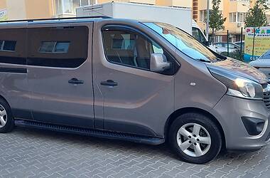 Минивэн Opel Vivaro 2015 в Киеве