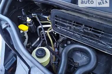 Opel Vivaro 2013