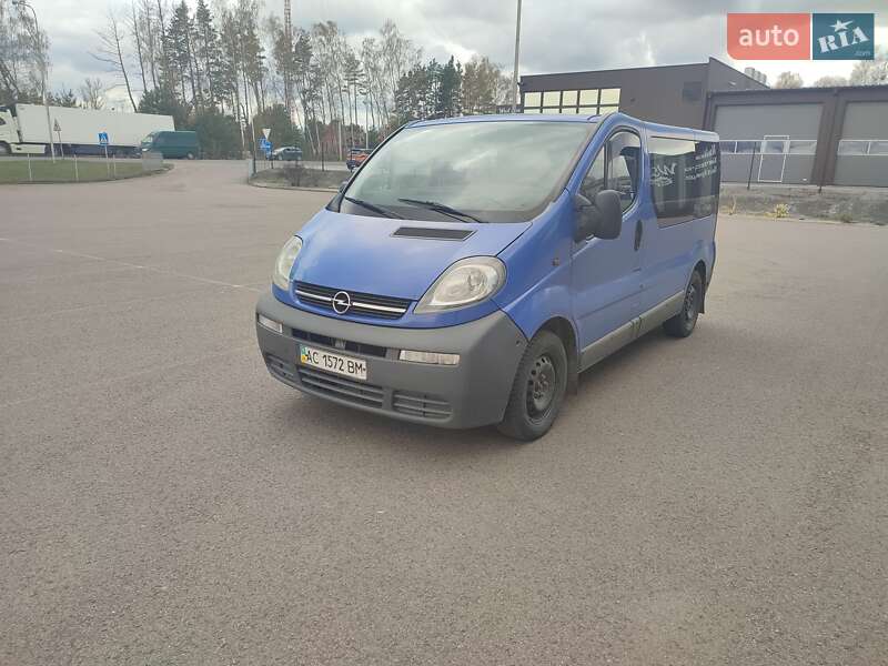 Минивэн Opel Vivaro 2004 в Ковеле