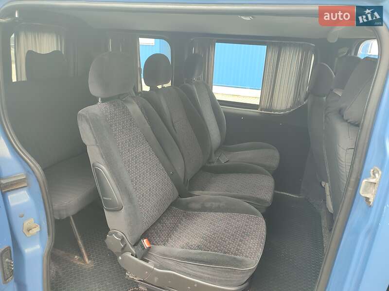 Минивэн Opel Vivaro 2004 в Ковеле
