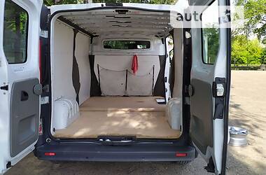 Грузовой фургон Opel Vivaro 2012 в Черновцах