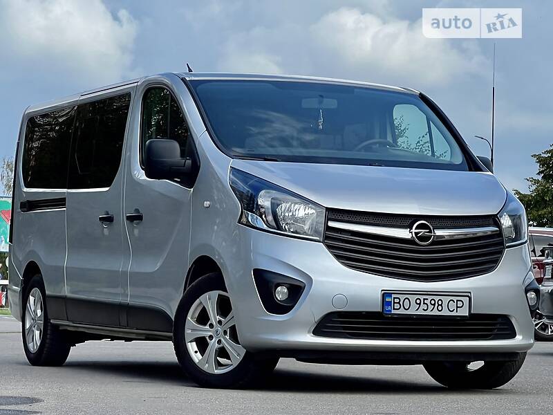 Мінівен Opel Vivaro 2016 в Тернополі