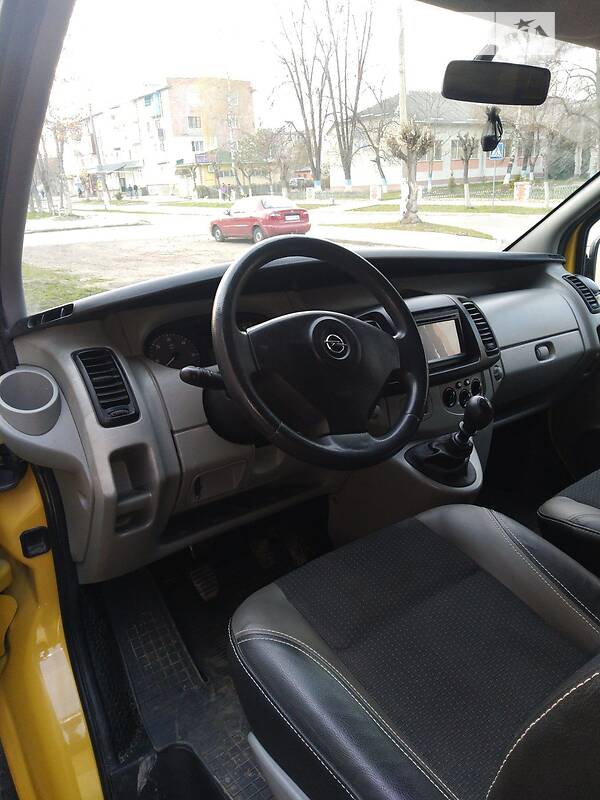 Минивэн Opel Vivaro 2007 в Ивано-Франковске