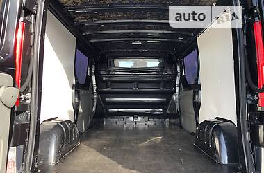 Грузовой фургон Opel Vivaro 2014 в 