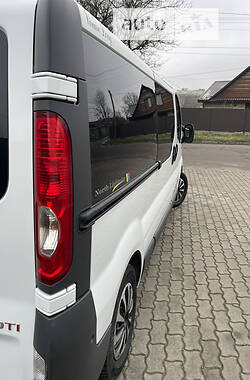 Минивэн Opel Vivaro 2008 в Владимир-Волынском