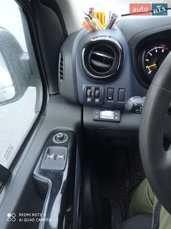 Мінівен Opel Vivaro 2016 в Вінниці