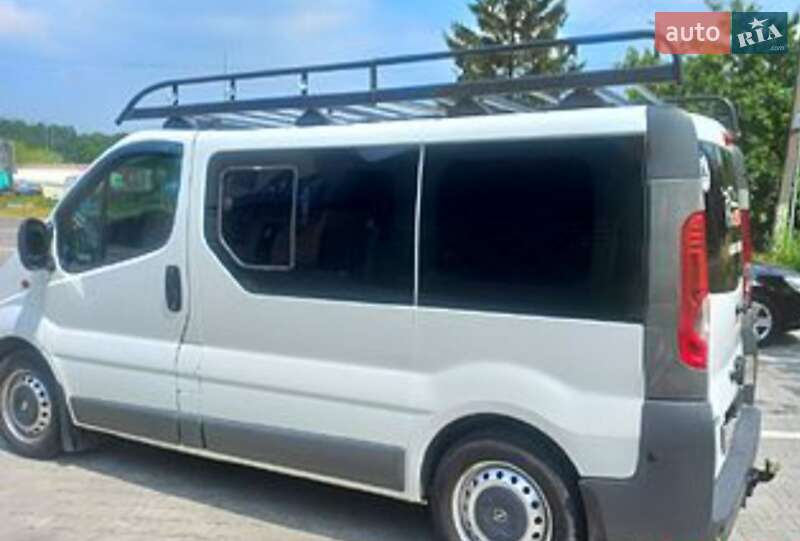 Минивэн Opel Vivaro 2009 в Ивано-Франковске