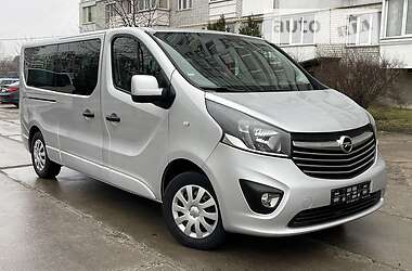 Мінівен Opel Vivaro 2017 в 