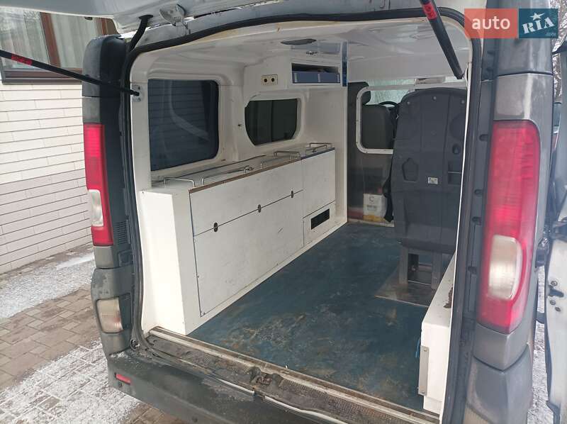 Минивэн Opel Vivaro 2008 в Киеве