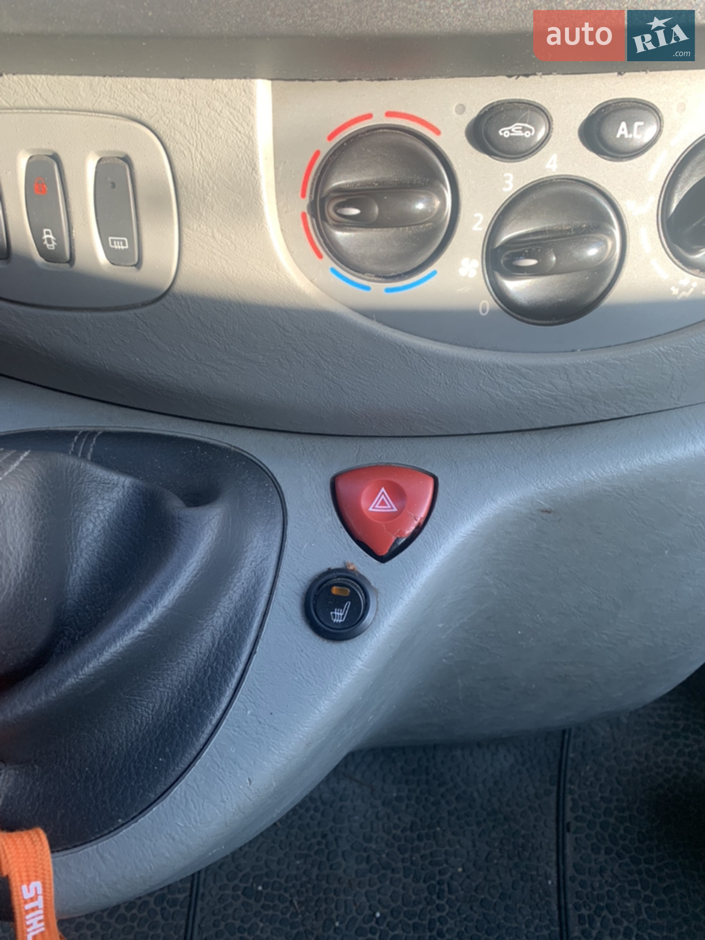 2012 Opel Vivaro - мініатюра 16