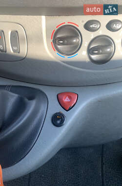 Минивэн Opel Vivaro 2012 в 