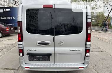 Минивэн Opel Vivaro 2017 в 