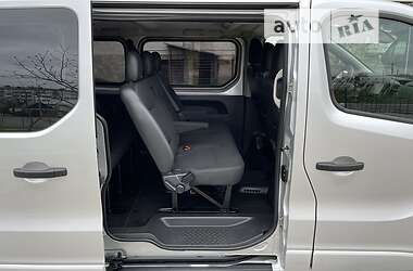 Минивэн Opel Vivaro 2017 в 
