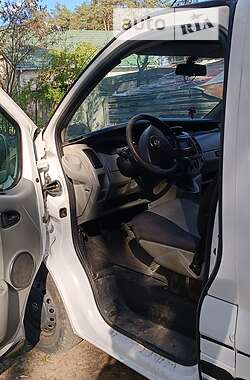 Мінівен Opel Vivaro 2006 в 