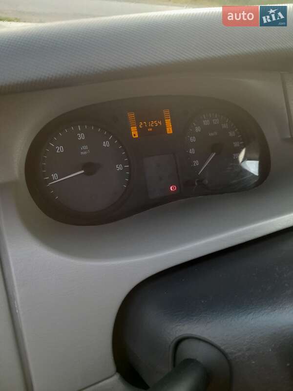 Минивэн Opel Vivaro 2007 в Городенке