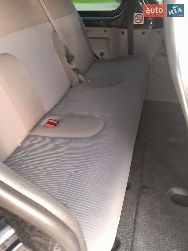 Минивэн Opel Vivaro 2007 в Городенке