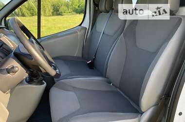 Минивэн Opel Vivaro 2012 в Ровно