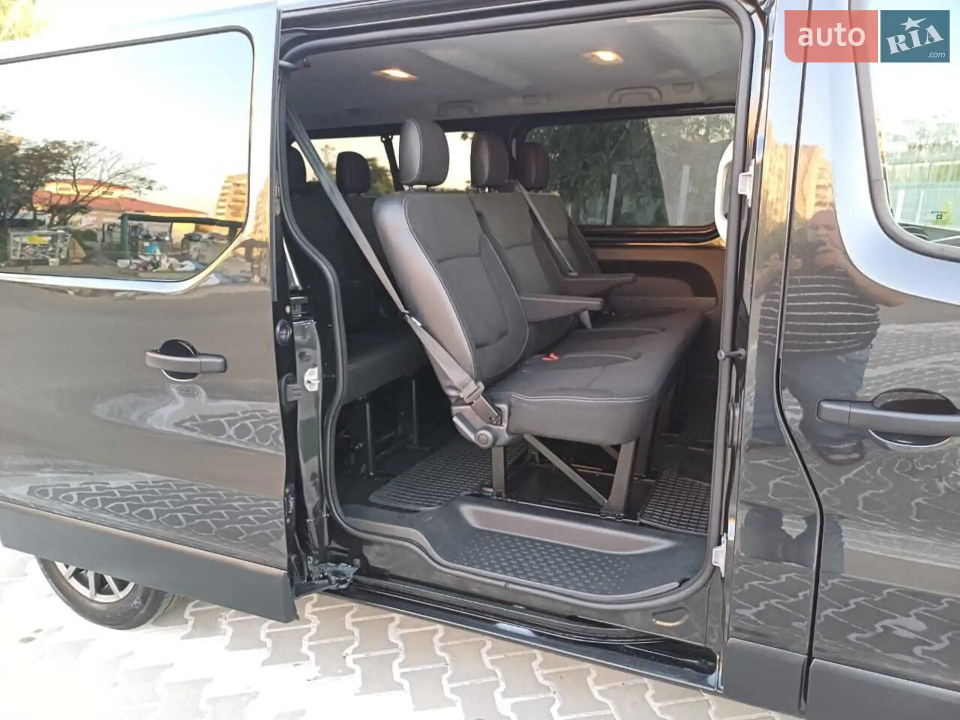 2015 Opel Vivaro - мініатюра 10