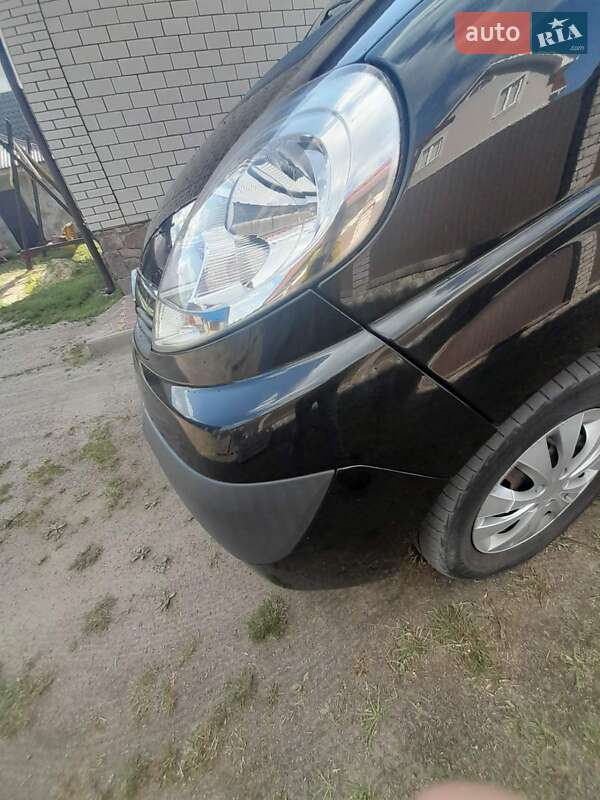 Мінівен Opel Vivaro 2007 в Рівному фото 4 Мінівен Opel Vivaro 2007 в Рівному