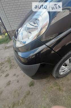 Мінівен Opel Vivaro 2007 в Рівному