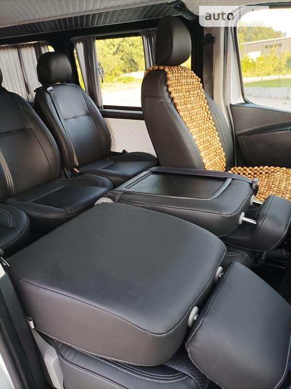 Мінівен Opel Vivaro 2019 в Києві