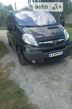 Минивэн Opel Vivaro 2010 в 