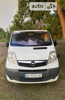 Мінівен Opel Vivaro 2013 в Кегичівці