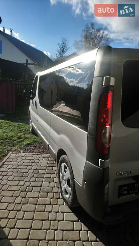 Минивэн Opel Vivaro 2014 в Виньковцах