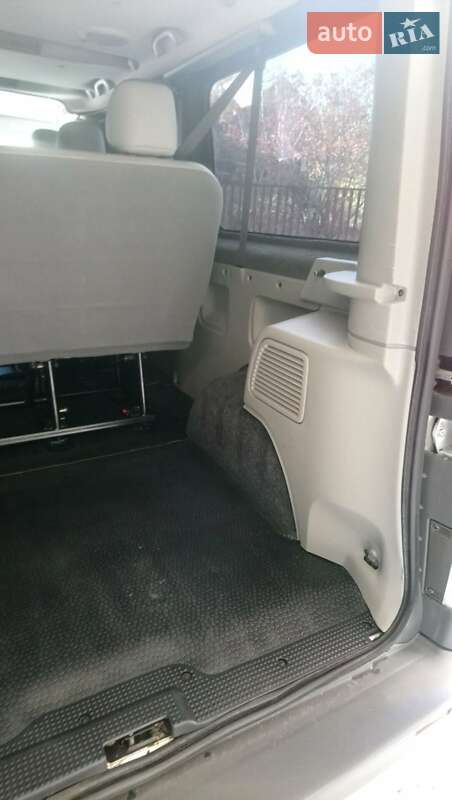 Минивэн Opel Vivaro 2014 в Виньковцах