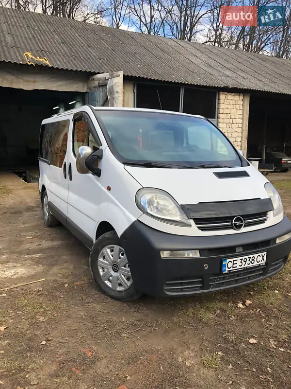 Opel Vivaro 2005