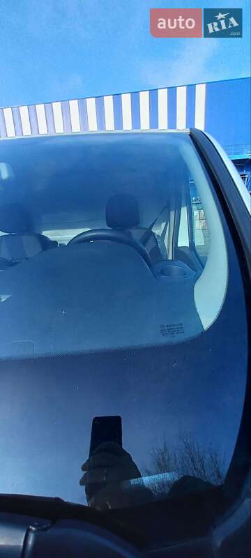 Грузовой фургон Opel Vivaro 2017 в Днепре