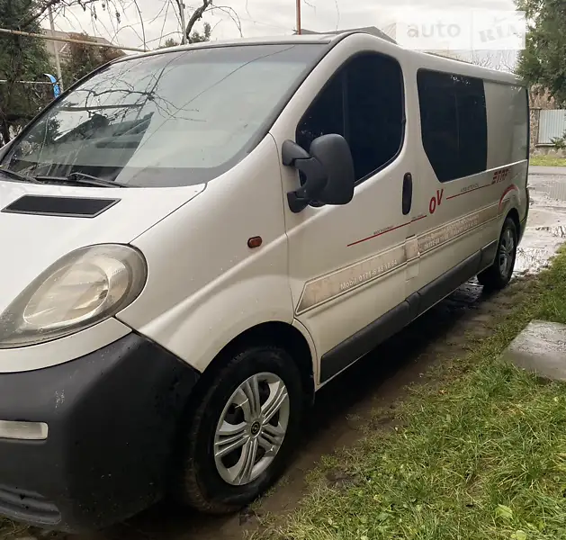 Opel Vivaro 2005