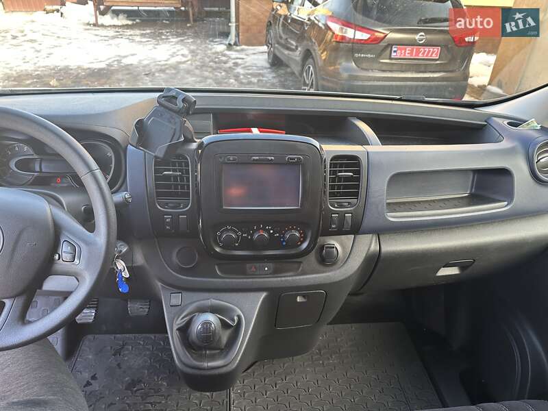 Мінівен Opel Vivaro 2018 в Тернополі