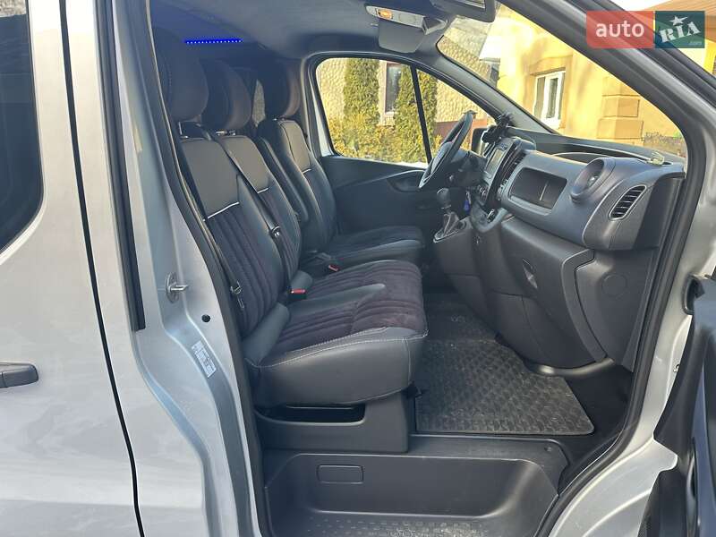 Мінівен Opel Vivaro 2018 в Тернополі