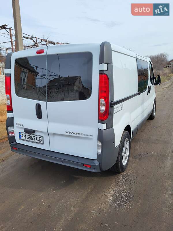 Грузопассажирский фургон Opel Vivaro 2014 в Ананьеве фото 29 Грузопассажирский фургон Opel Vivaro 2014 в Ананьеве