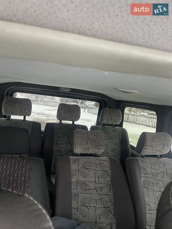 Мінівен Opel Vivaro 2004 в Камені-Каширському