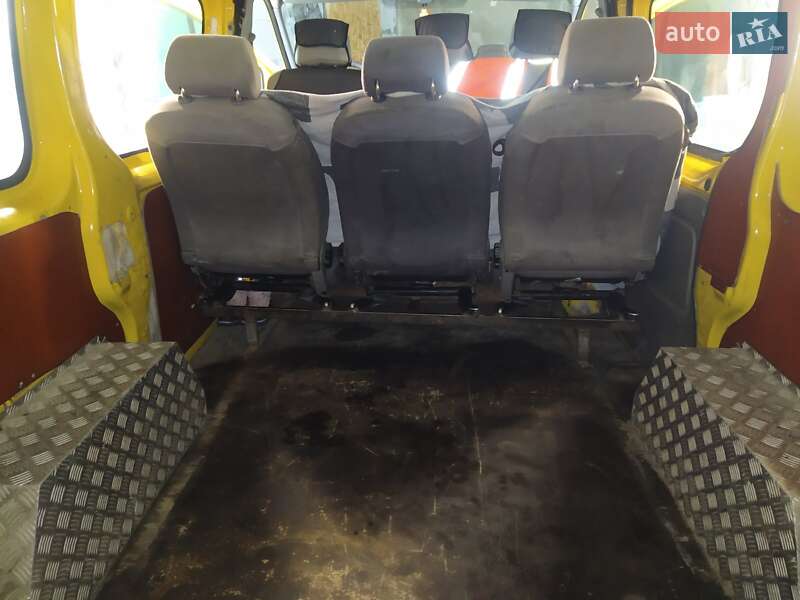 Минивэн Opel Vivaro 2005 в Ратным фото 19 Минивэн Opel Vivaro 2005 в Ратным