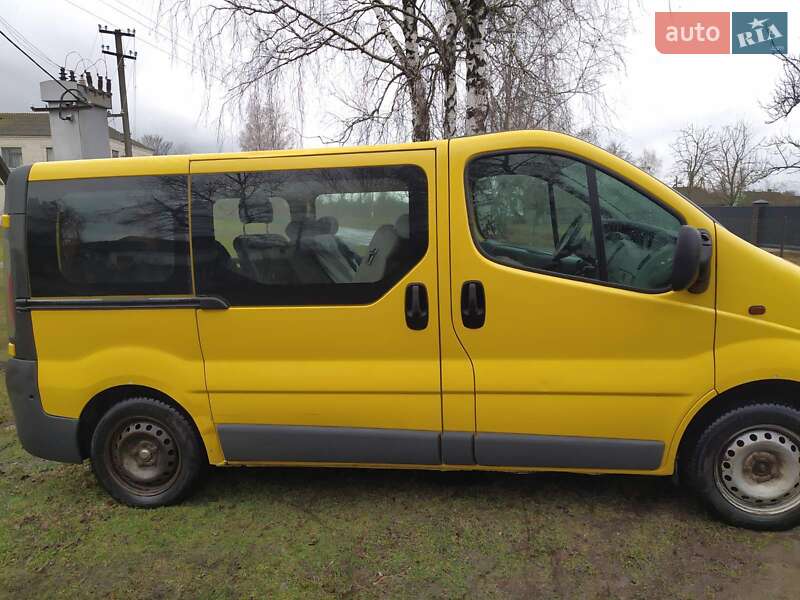 Минивэн Opel Vivaro 2005 в Ратным фото 4 Минивэн Opel Vivaro 2005 в Ратным