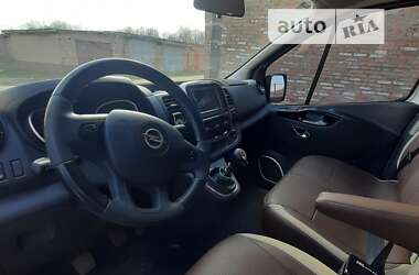 Вантажний фургон Opel Vivaro 2016 в 