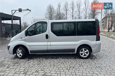 Минивэн Opel Vivaro 2009 в Надворной