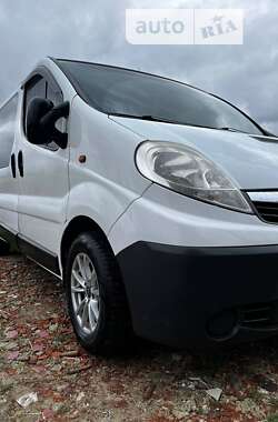 Минивэн Opel Vivaro 2007 в Львове