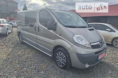 Минивэн Opel Vivaro 2012 в Луцке