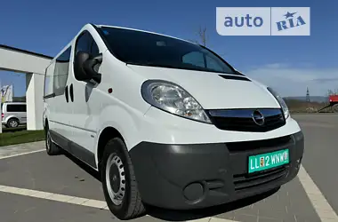 Opel Vivaro 2014