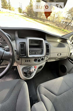 Минивэн Opel Vivaro 2013 в Львове