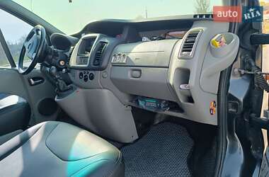Мінівен Opel Vivaro 2010 в 