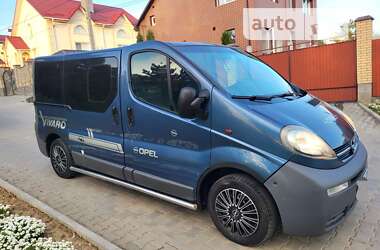 Мінівен Opel Vivaro 2004 в Хмельницькому