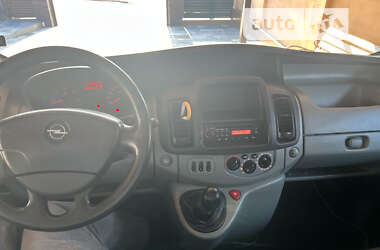 Мінівен Opel Vivaro 2011 в Южному