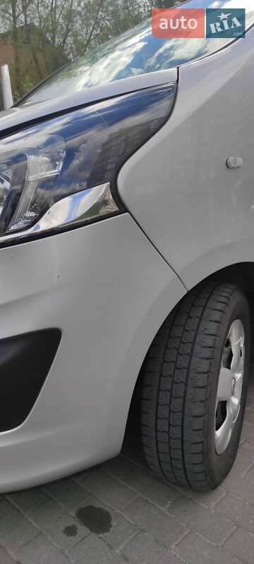 Минивэн Opel Vivaro 2018 в Хмельницком