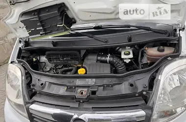 Opel Vivaro 2009