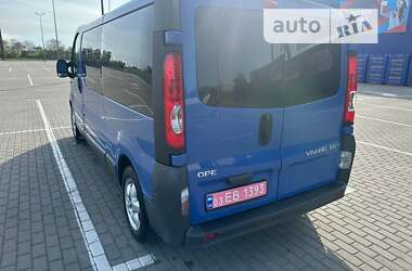 Мінівен Opel Vivaro 2010 в Луцьку